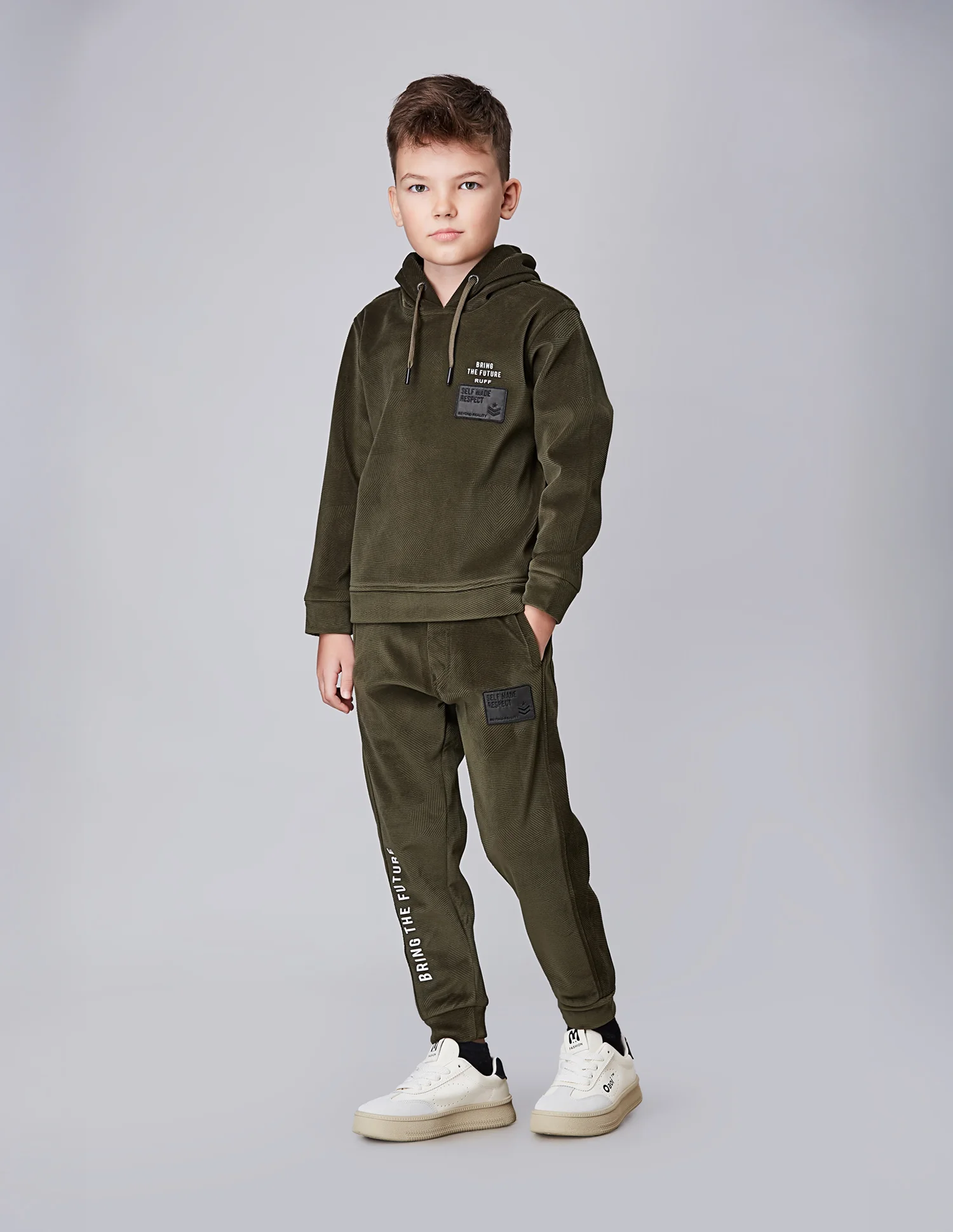 Ruff — Season Looks Campaign
