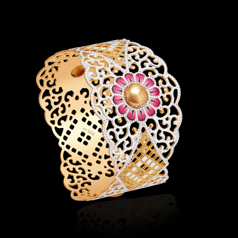 ZAR — Filigree Gold Cuff Bangle